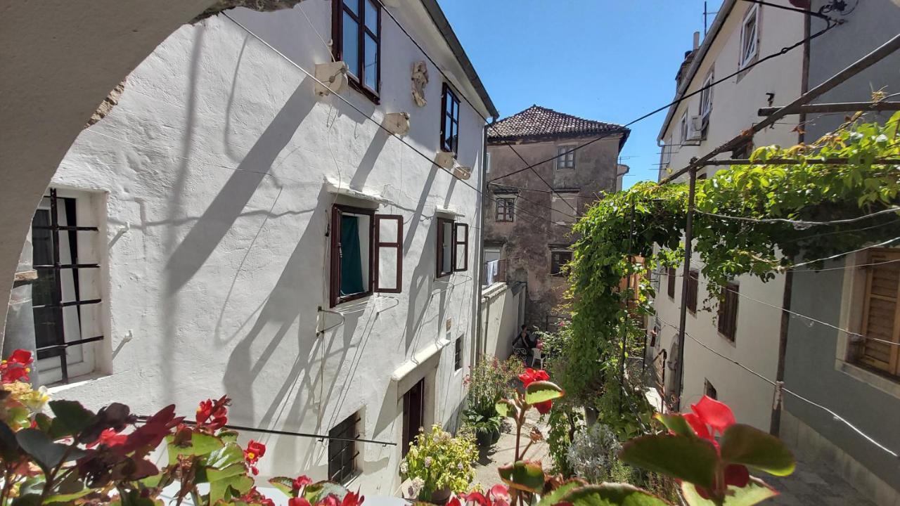 Apartment Uskok Senj  Zewnętrze zdjęcie